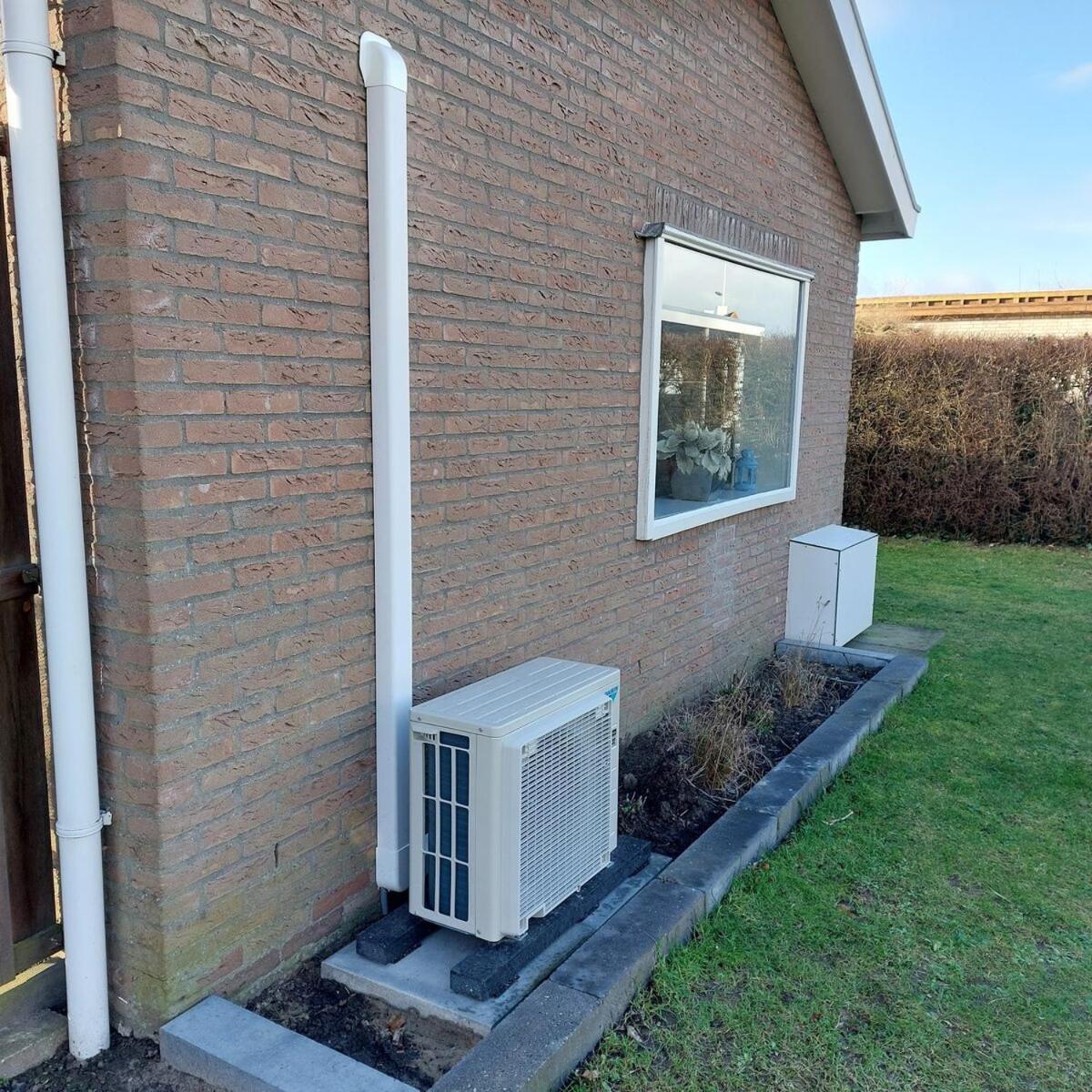 Bungalow De krukel - Ouddorp fenced garden, near the beach&dunes Exterior foto